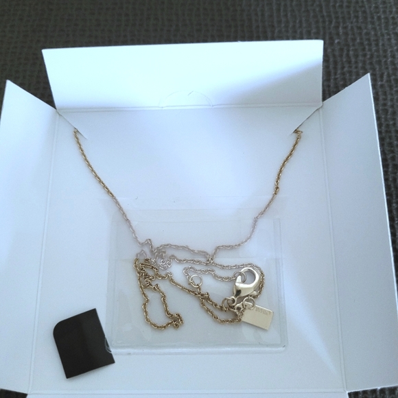 Coach Gold💛 Signature🖋 C Pendant Necklace - NIB - Picture 10 of 15